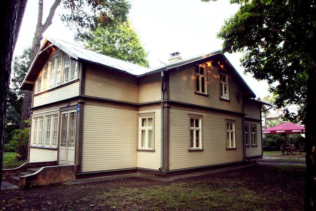 Coffee Apartments Юрмала Экстерьер фото